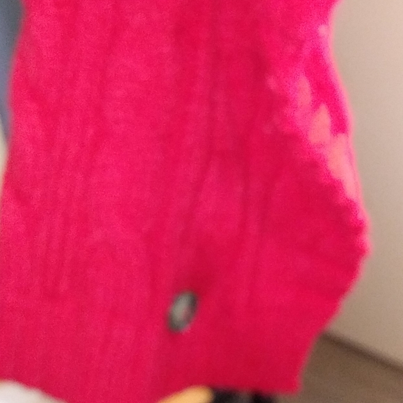 Turtleneck Cropped Sweater - Used - Must Go!!! - Picture 4 of 5